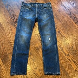 Levi's Men 510 W 32 L 30 blue jeans with right amount of distressing